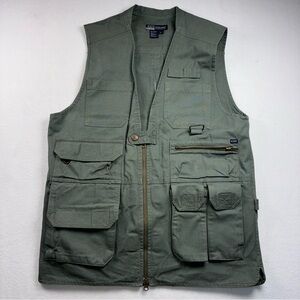 5.11 Tactical Series Vest 80001 Mens Medium Olive Utility Hunting Cargo